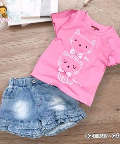 Áo thun mèo phối nơ quần jeans giả váy